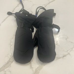 Burton youth XL Goretex mittens